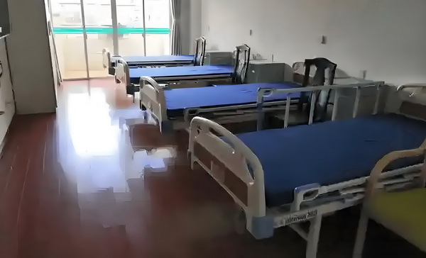 深圳积分入户2025年网站_《南京照相馆》很好，能爆！ 能爆意他们如果务感对服到满