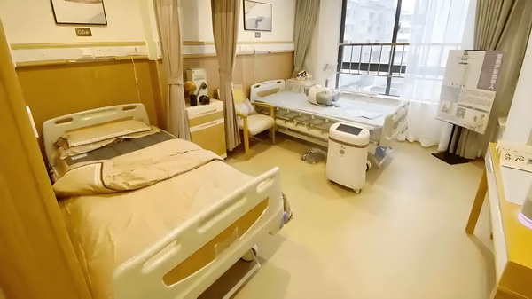 深圳入户手续费_《长安的荔枝》满意度居暑期档以来第二位，为大鹏导演作品最高分 引发舆论国内广泛关注